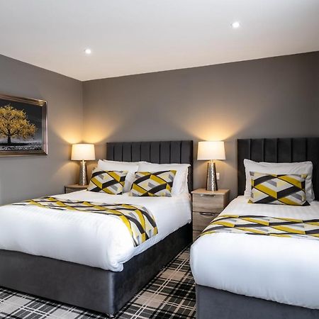 Roydon Marina Village Hotel Dış mekan fotoğraf