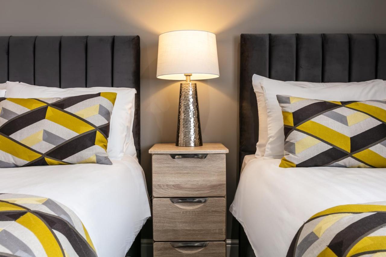 Roydon Marina Village Hotel Dış mekan fotoğraf