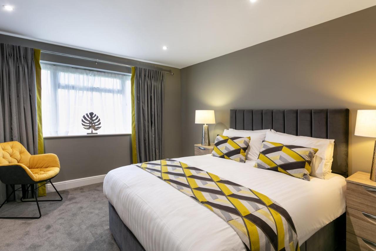 Roydon Marina Village Hotel Dış mekan fotoğraf