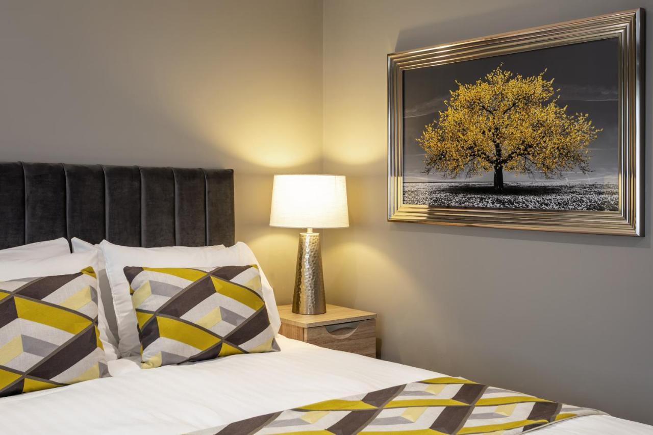 Roydon Marina Village Hotel Dış mekan fotoğraf