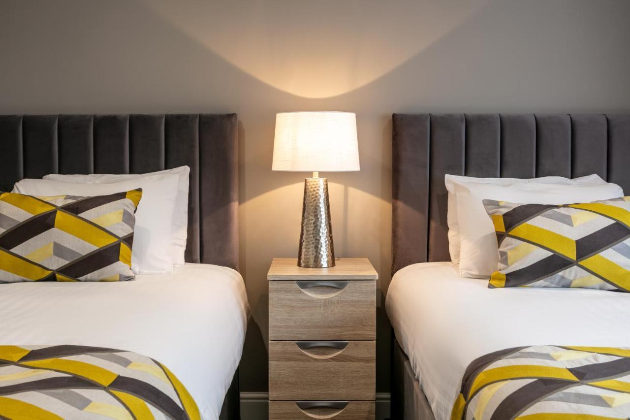 Roydon Marina Village Hotel Dış mekan fotoğraf